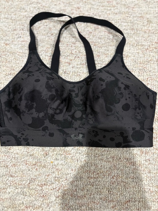 Under Armour Other - Under Armour Black Splash-Print Medium Support Sports Bra